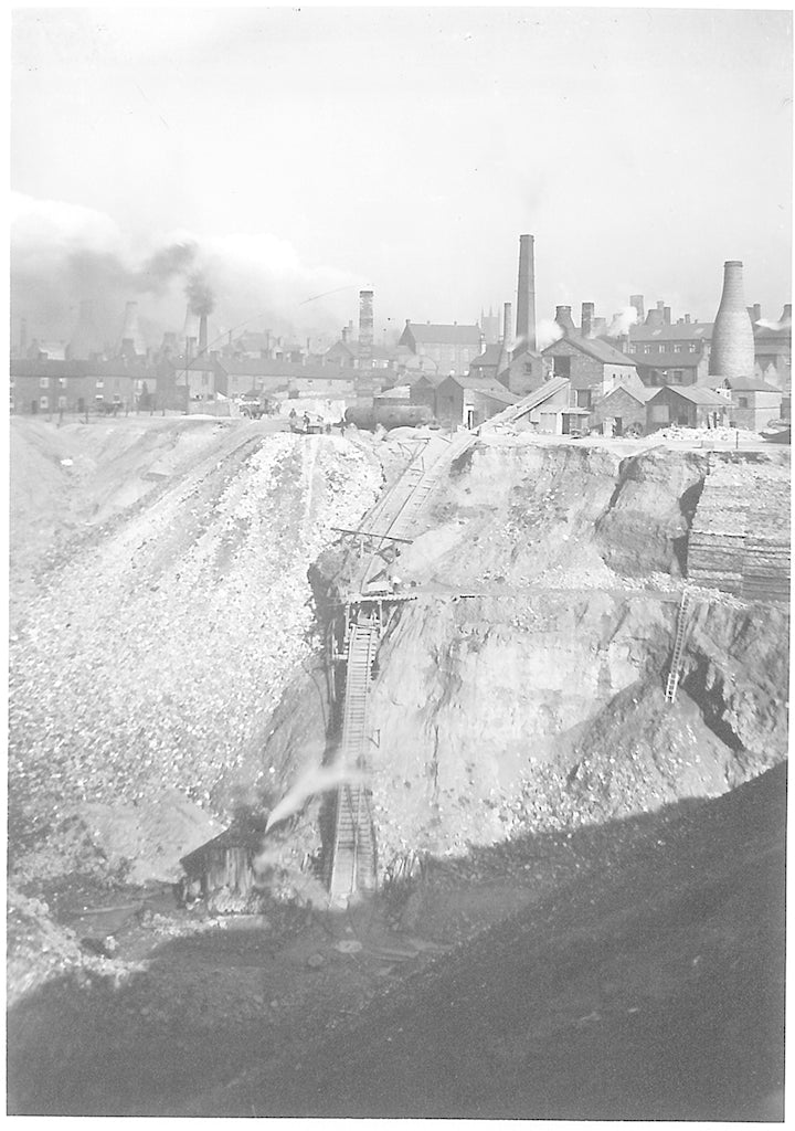 Brown Betty: Characteristic clay