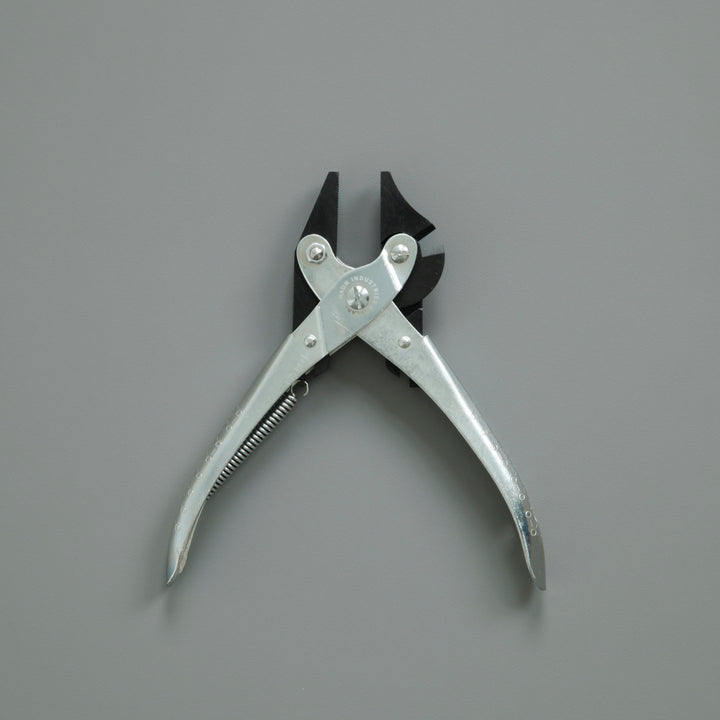 Pliers