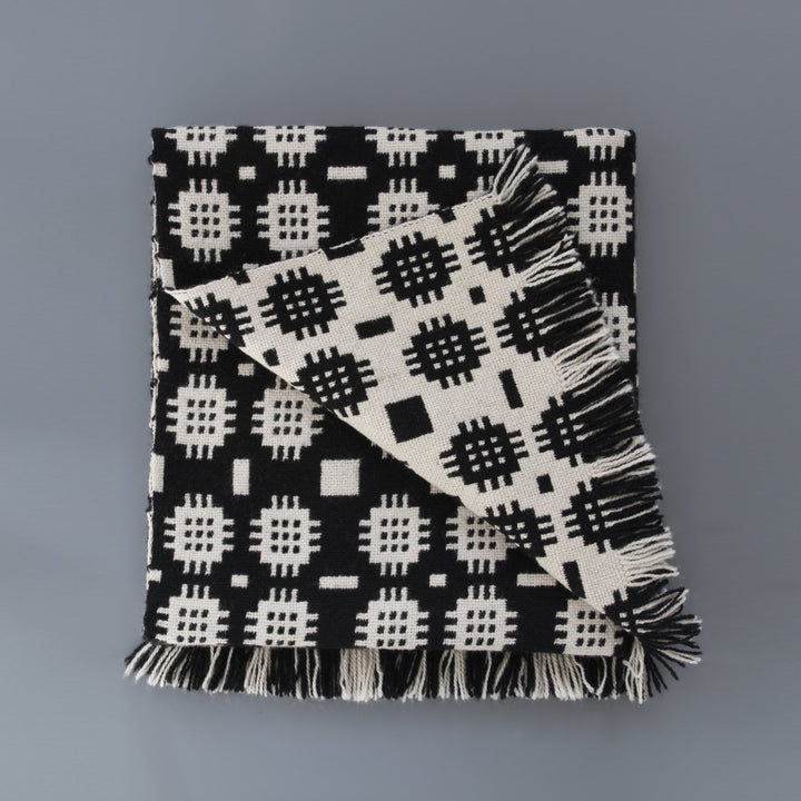 Welsh Floor Rug Black